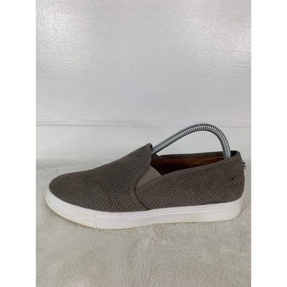 Steve Madden Zarayy Perforated Slip-On Sneakers Size 8.5 Taupe Suede Shoes - Picture 4 of 10